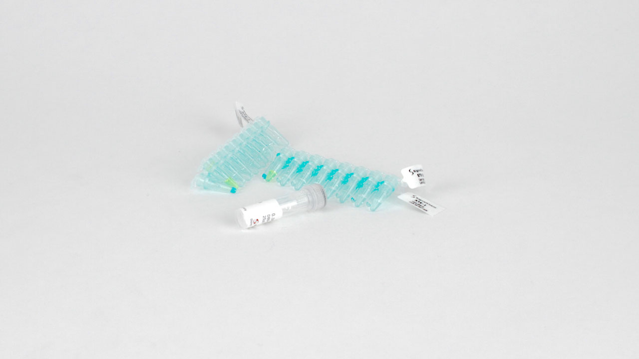 V6916